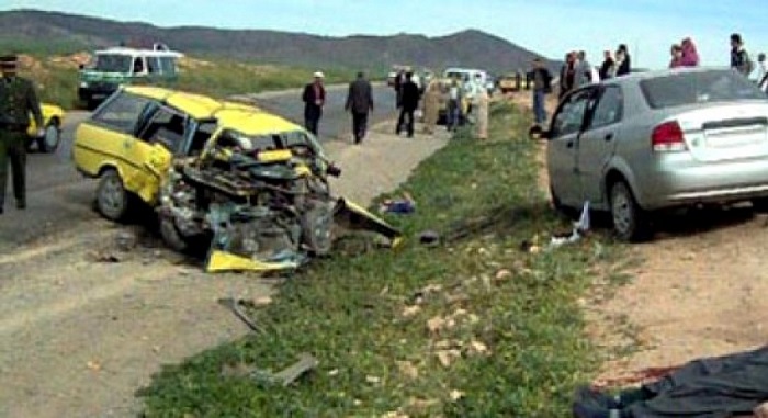 Algérie: 13 morts dans un accident