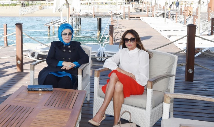 Azerbaijani, Turkish first ladies meet in Antalya - PHOTOS