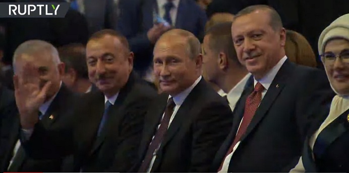 En Estambul la XIII  Cumbre de la Energia  Mundial  se arrancó