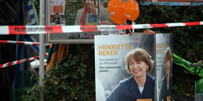 Allemagne: la candidate poignardée par un anti-migrants élue maire de Cologne