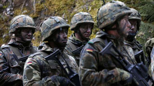 Allemagne : plus de 300 extrémistes auraient infiltré l`armée