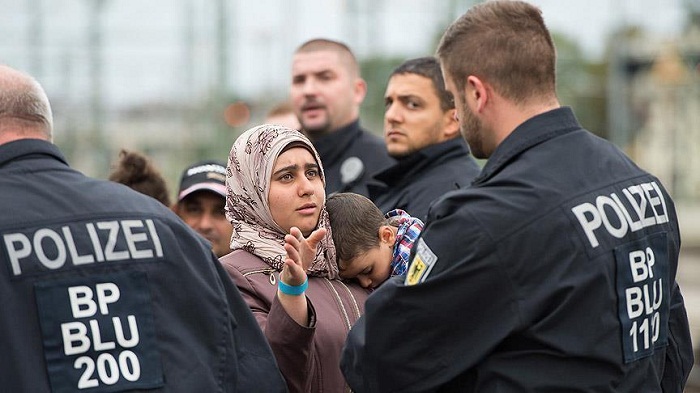 Trois mille réfugiés accèdent quotidiennement en Allemagne