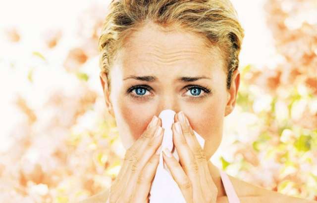 7 weird ways to make allergies more bearable