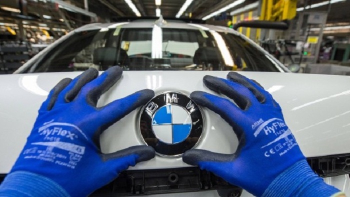 BMW verdient mehr