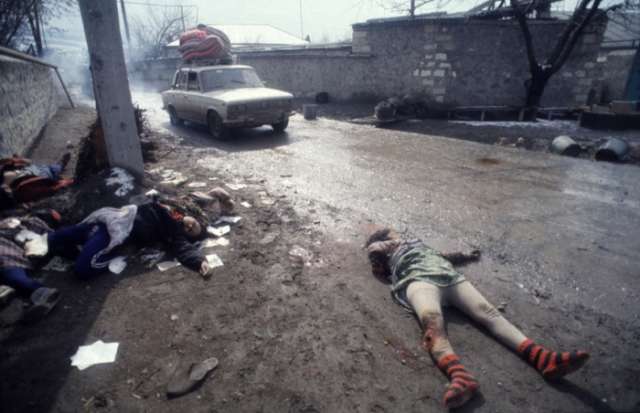 Los armenios mataron a 194 niños azerbaiyanos 