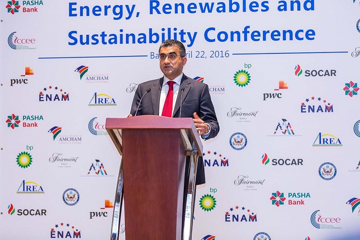 AmCham, PwC, SOCAR CNG representatives meet