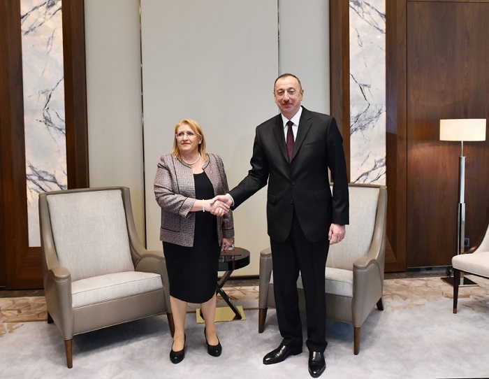Präsident Ilham Aliyev trifft sich mit seiner maltesischen Amtskollegin