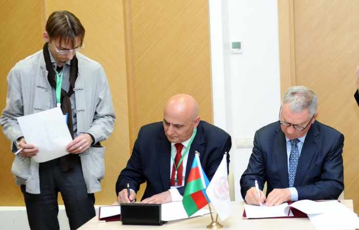 ANAS signs memorandums of intent with Russian and Turkish research centers