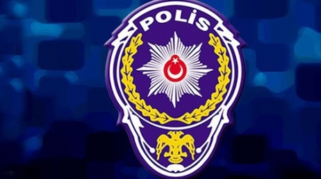 Türkiyədə gecə əməliyyatı: 560 polis işdən çıxarıldı 