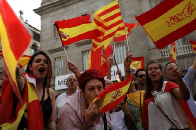 Thousands of anti-Catalan independence protesters gather in Barcelona