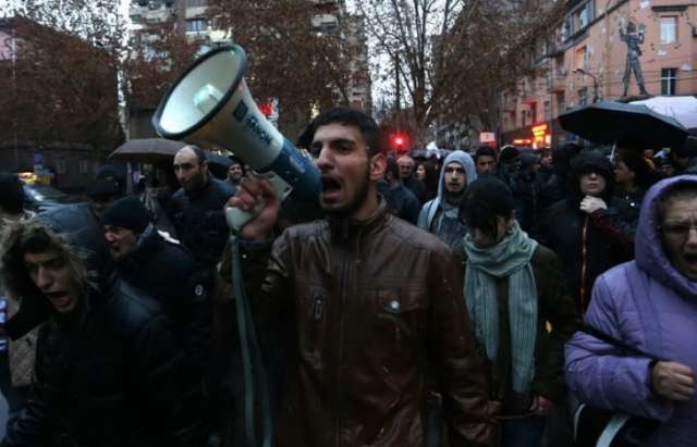 Rally held in Yerevan in memory of Armenian political prisoner died on hunger strike - VIDEO