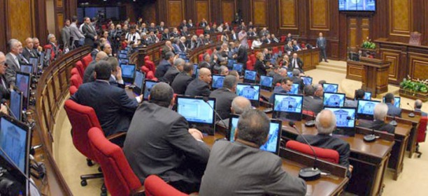 Ermənistanın milyonçu deputatları – SİYAHI