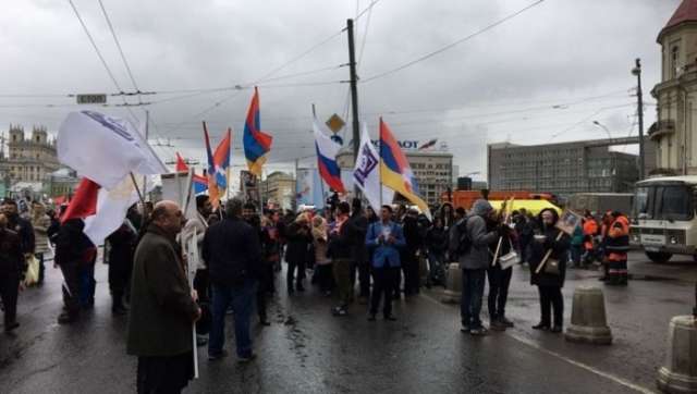 Armenian Diaspora commits provocation in Immortal Regiment march in Moscow