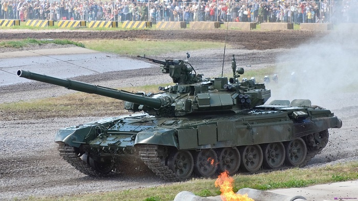 Russia sends tanks to Armenia- Photo (Video)