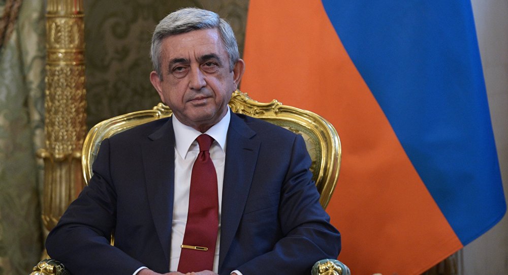 Presidente de Armenia nombra primer ministro a Karén Karapetián
