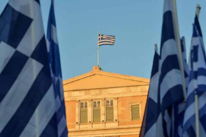 Grèce : le Parlement vote sur un nouveau paquet de mesures d'austérité