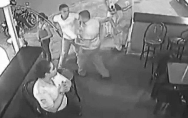 Bakıda toydan çıxan müdir müavini itkin düşdü