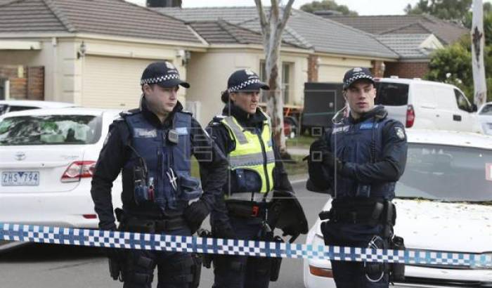 Un mortal asedio en Melbourne es investigado como ataque terrorista