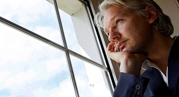 Julian Assange: son mandat d