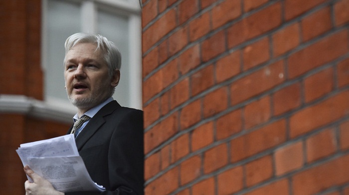 Les avocats de Julian Assange demandent la levée du mandat d`arrêt européen