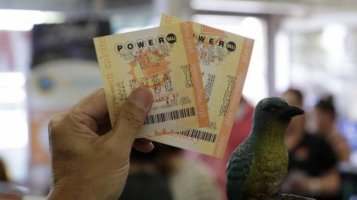 Un Américain remporte 758 millions de dollars à la loterie Powerball