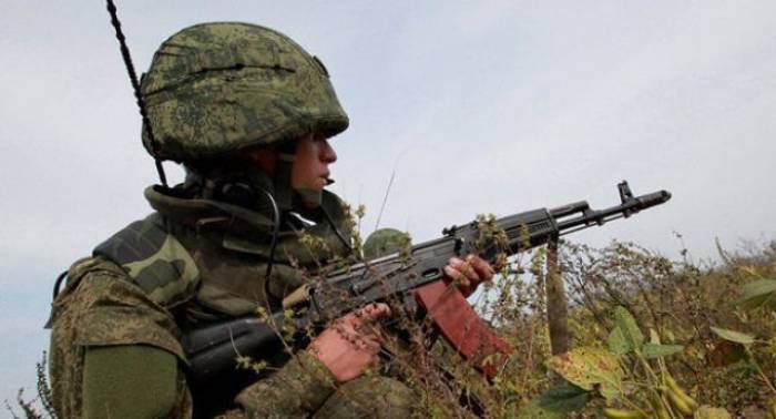 Karabakh: les armes ne se taisent pas sur la ligne de front