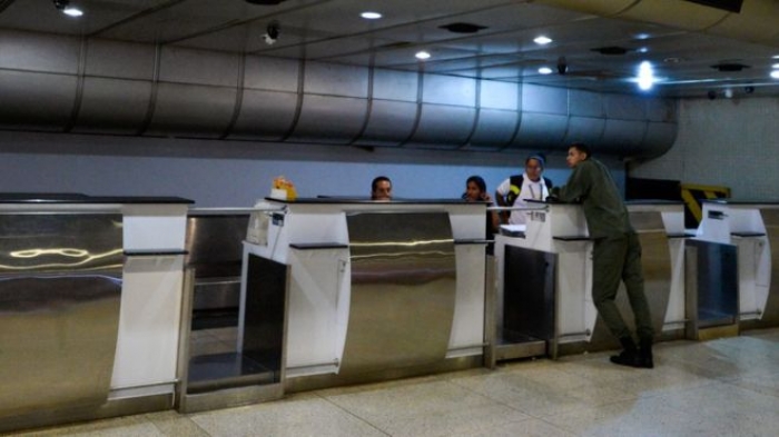 Avianca suspends flights to Venezuela amid crisis