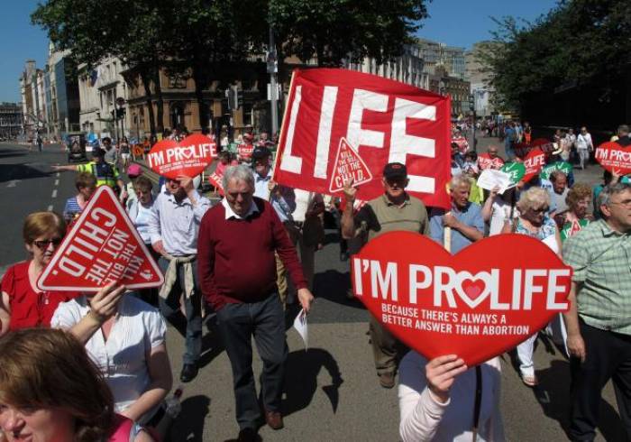 Irlande: référendum sur l'avortement en 2018