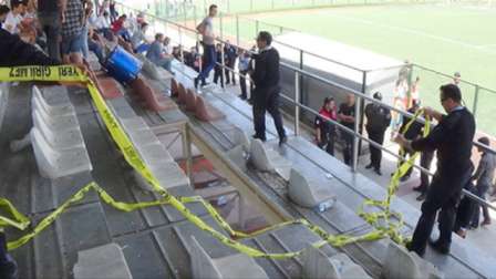 Türkiyədə stadion çökdü 