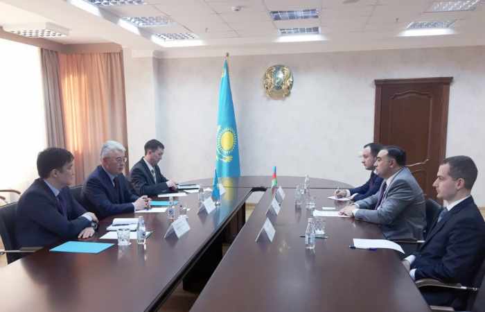 Azerbaijan, Kazakhstan discuss cooperation prospects
