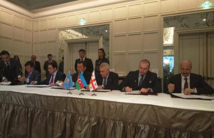 Azerbaijan, Kazakhstan, Georgia ink protocol on Trans-Caspian transport corridor