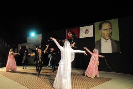 Azerbaijani dance ensemble performs at Tourism Festival in Turkey