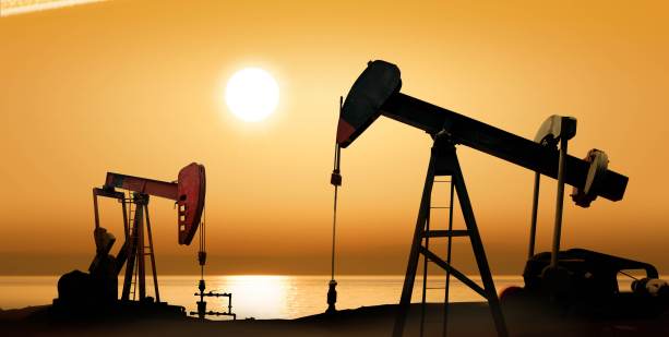 İranla razılaşma neftin qiymətlərini aşağı saldı 