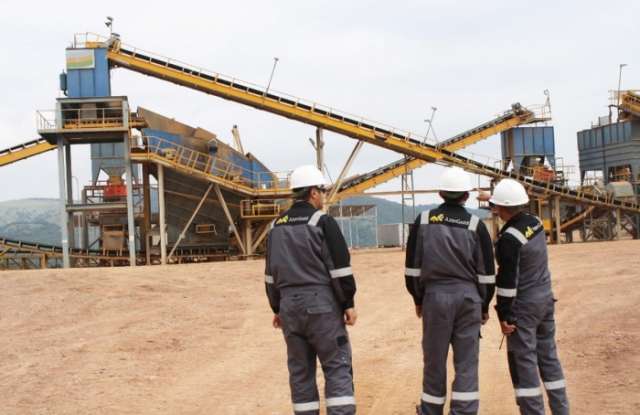 Export of precious metals brings 121M manats to Azerbaijani economy
