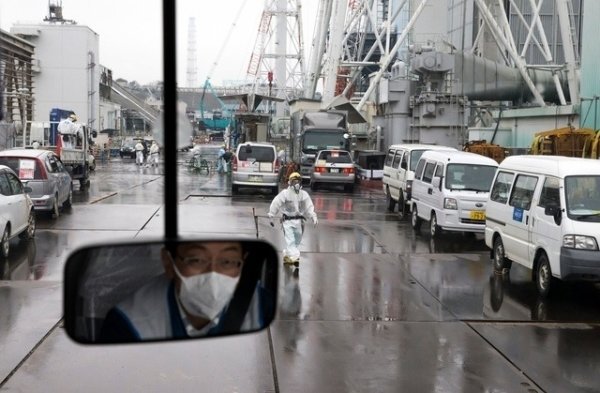 Fukushima: Moins de radiations, mais une tâche titanesque