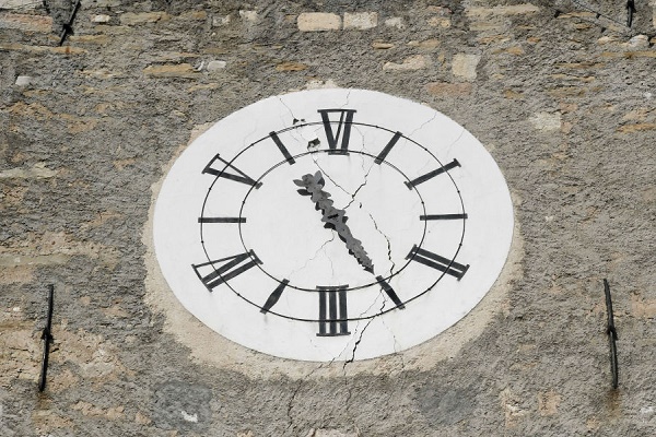  La Hongrie veut abandonner l`heure d`hiver