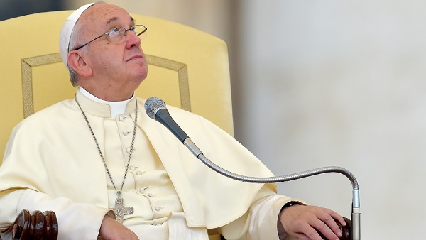 Le pape François appelle à mieux supporter les gens pénibles