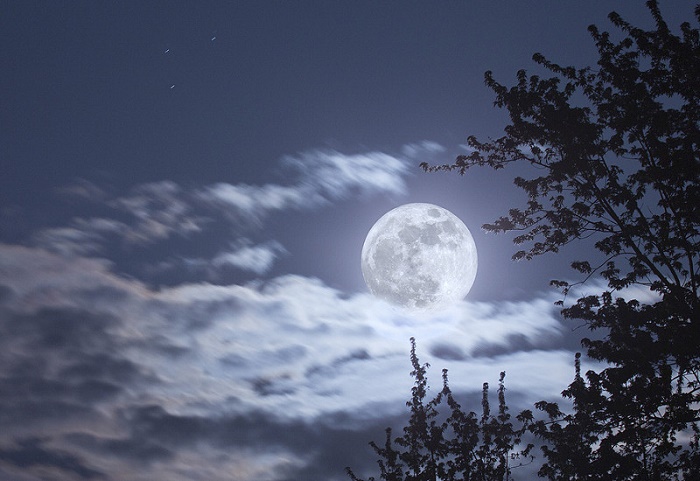 La `super Lune` fait le tour du monde - PHOTOS