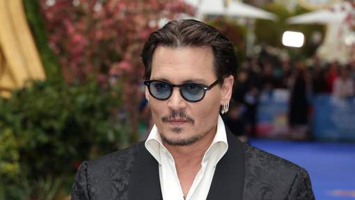 Johnny Depp poursuit ses anciens managers en justice