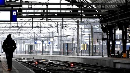 Amsterdam paralysée par une panne d`électricité géante
