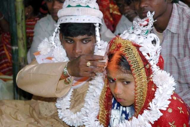 HRW: Le Népal n`en fait pas assez contre les mariages d`enfants
