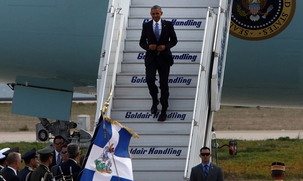 Arrivée d`Obama à Athènes, 1ère étape de son dernier voyage officiel en Europe
