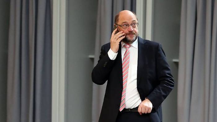 Schulz empfiehlt Sondierungen mit Union