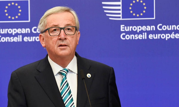 Pologne: Bruxelles avertit Varsovie sur l’état de droit