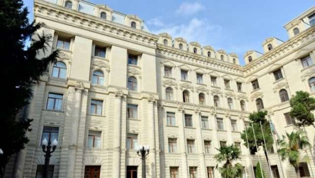 Azerbaijani, Estonian FMs meet in Baku
