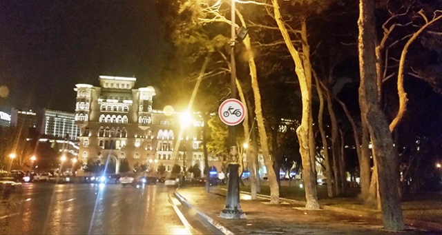 Bakının mərkəzində motosikletə qadağa qoyuldu