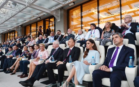 Prezident və ailəsi bağlanış mərasimində - Fotolar