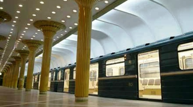 Metroda ölüm təhlükəsi - Nə baş verib?