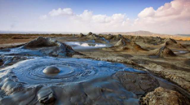Mud volcano erupts in Azerbaijan