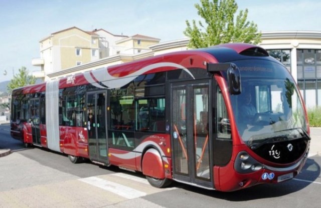 Polislər də yol pulu verməlidir - “Baku Bus”